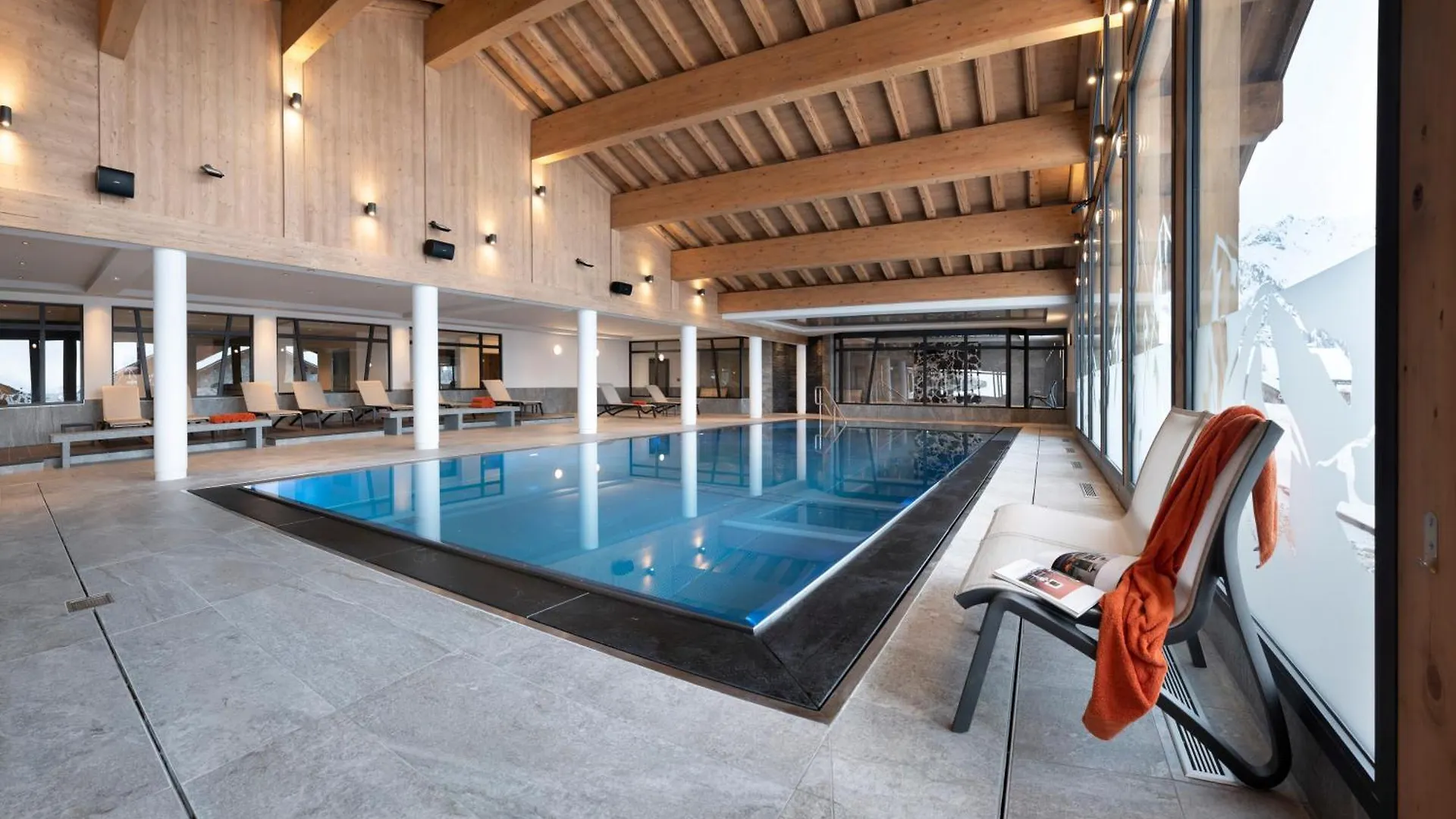Hôtel Alpen Lodge La Rosiere  Hotel