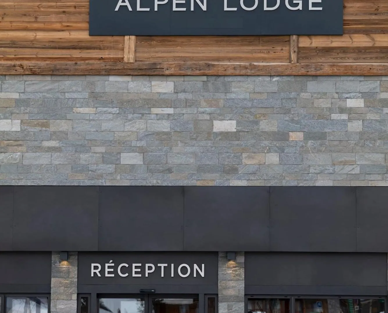 **** Hotel Hôtel Alpen Lodge La Rosiere  France