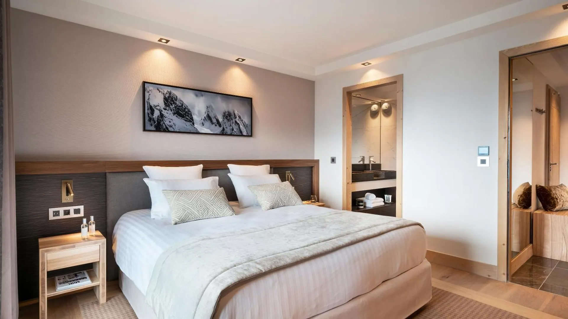 **** Hotel Hôtel Alpen Lodge La Rosiere  France